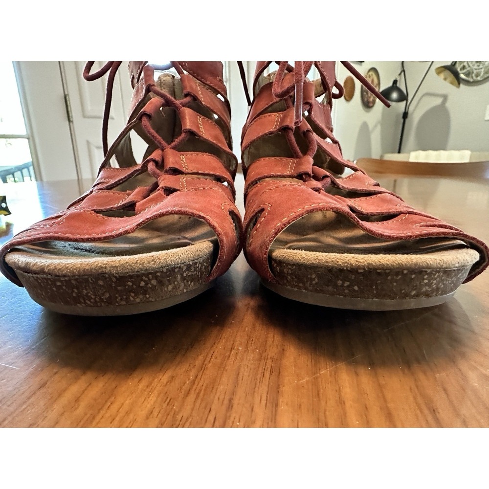 Earth Origins Shoes Women's Size 9M Red Leather Harley Gladiator Wedge Sandals - Picture 10 of 14